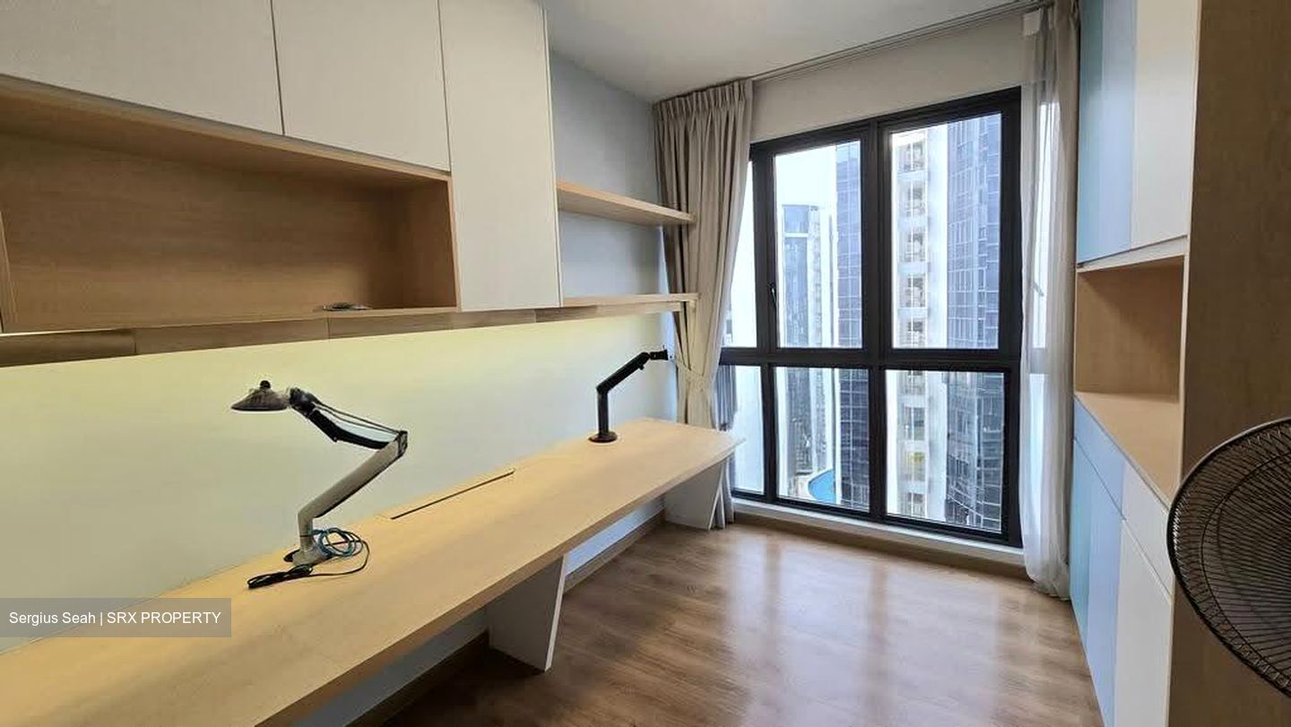 Hundred Palms Residences (D19), Condominium #638181551
